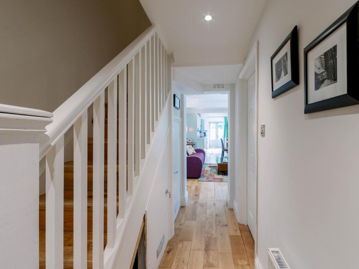 Pass The Keys Recently Renovated 1Br Flat With Private Garden In South London Appartamento Esterno foto