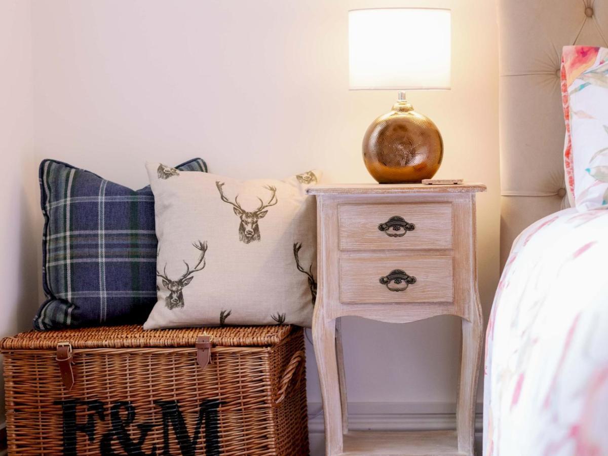 Pass The Keys Recently Renovated 1Br Flat With Private Garden In South London Appartamento Esterno foto